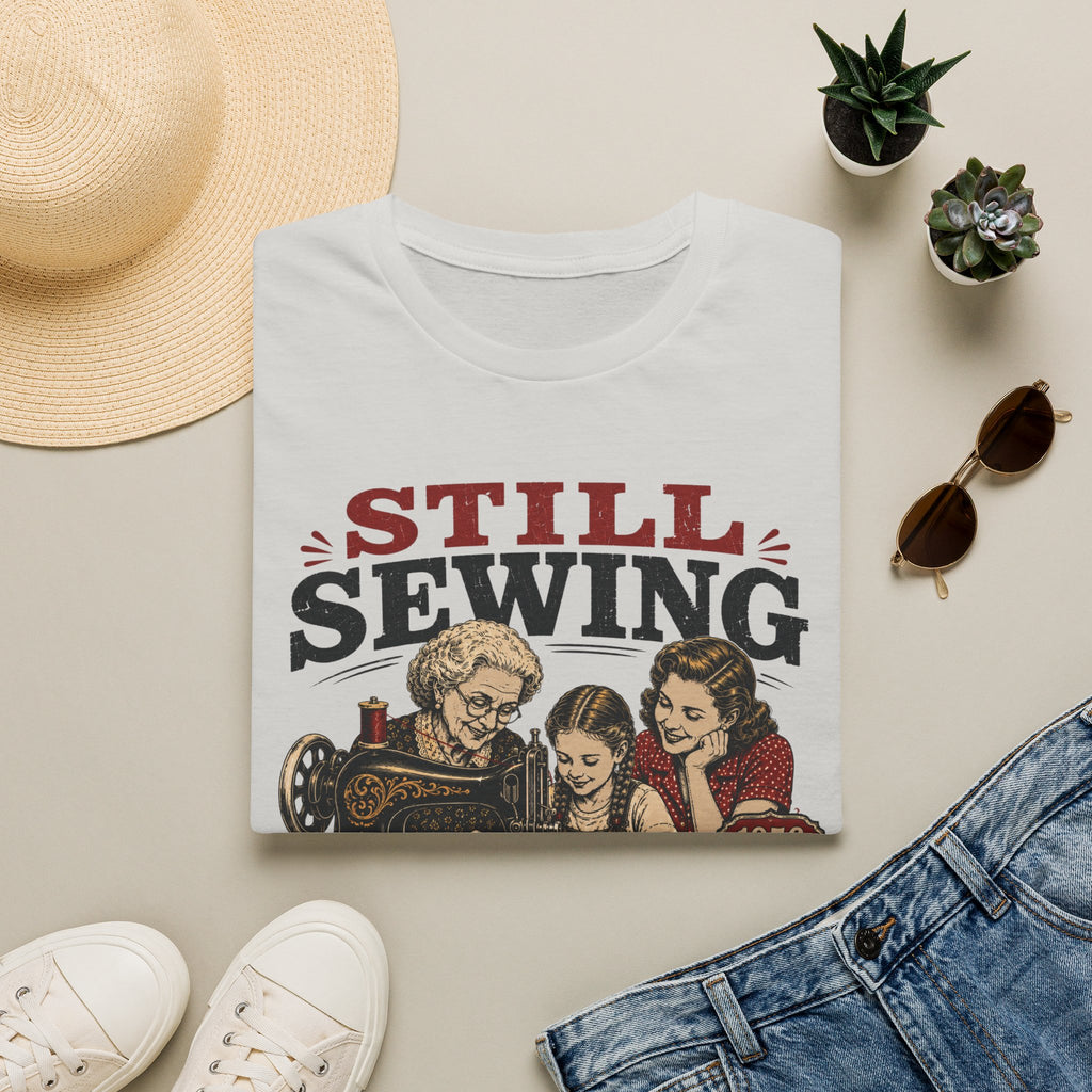 Still Sewing-T-Shirt