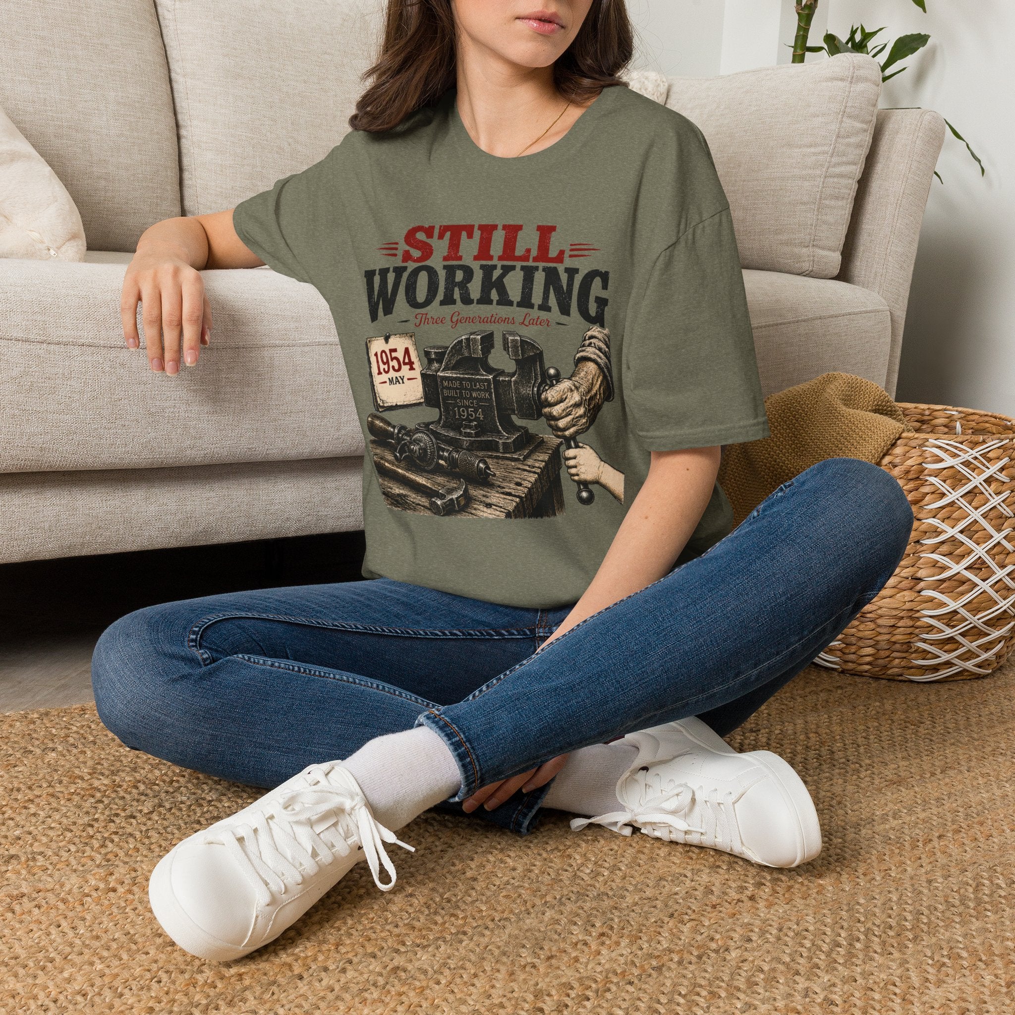Still Working -T-Shirt